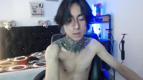 kuregari_xs online show from October 13, 3:19 am