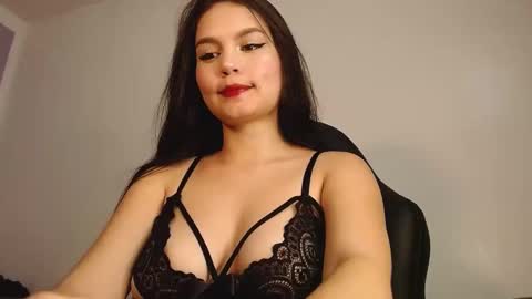 Kuromiiii  online show from December 4, 10:57 pm