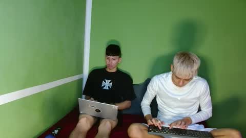 kurtwillms online show from December 5, 2:37 pm