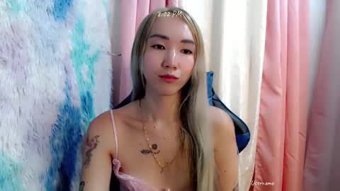 kweenie1026 online show from May 23, 3:02 am