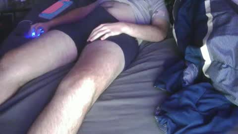 kyguy696 online show from December 2, 5:51 am