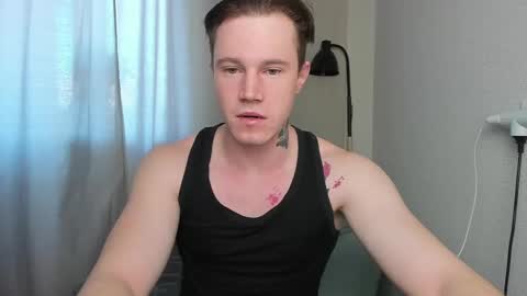 Snapshot of kyle_4u chatting on March 1, 6:03 am Kyle online show from March 1, 6:03 am