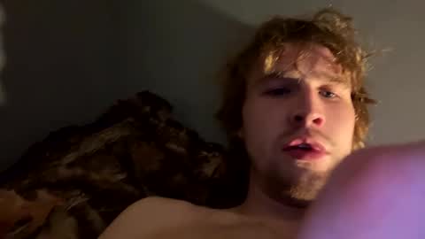 kylelovepussy69 online show from February 28, 1:58 am