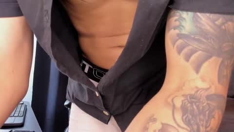 kylesmithx_ online show from December 13, 10:38 pm