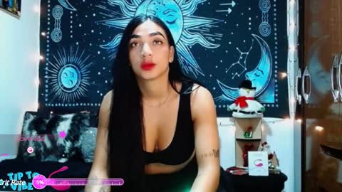 kylie online show from January 2, 11:38 pm