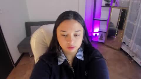 kylie online show from February 16, 1:20 pm