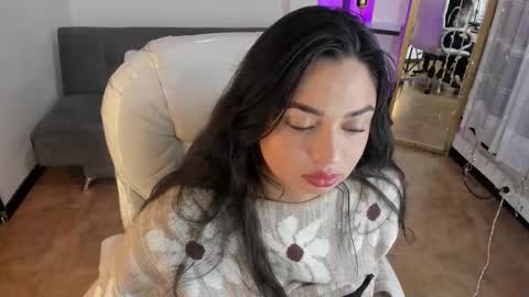 kylie online show from February 3, 2:21 pm