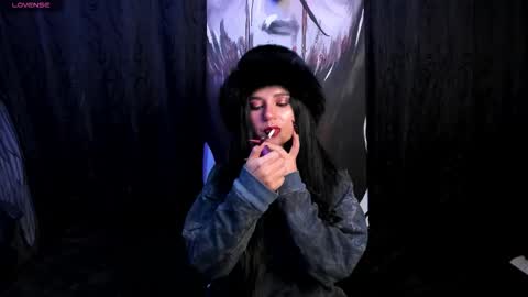 submissive demon Please help me to reach 500 thumbs up online show from October 7, 10:39 pm