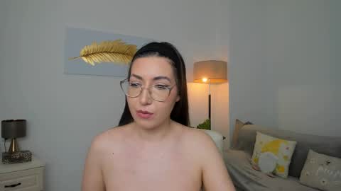 Kylie online show from March 9, 4:00 pm