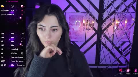 Kylie online show from February 17, 7:33 pm