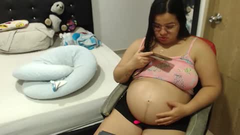 Instagram Kylie switch  followme  buy lovense here online show from October 25, 1:17 am