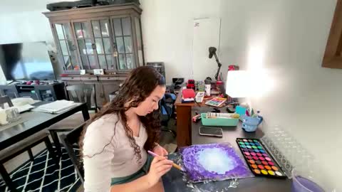 Kylie online show from February 12, 7:50 pm