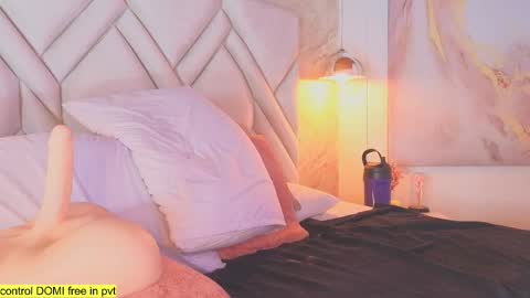 Kyle online show from October 6, 3:19 pm