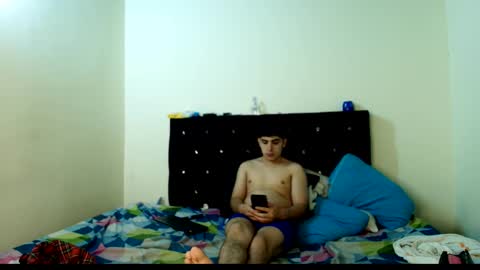 Snapshot of kymberlyanlucas2 chatting on September 11, 4:14 am kymberlyanlucas2 online show from September 11, 4:14 am