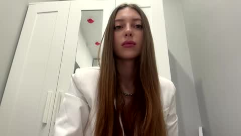 Selena online show from March 31, 1:17 am