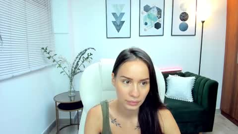 Kymberly online show from February 22, 11:35 am