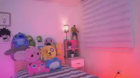 Kyomi online show from September 9, 1:33 pm