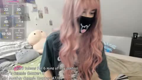 Kyra Wild online show from November 22, 1:04 am