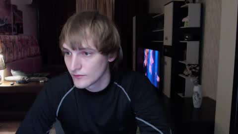 l1onkennedy online show from November 18, 9:18 pm