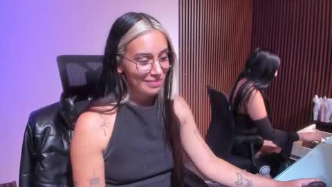 T A T I A N A online show from April 24, 8:55 pm