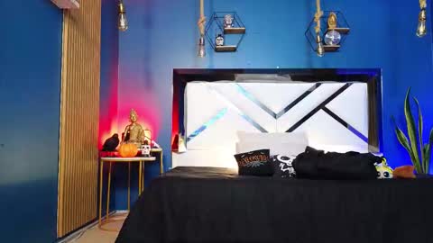 Cris  online show from October 27, 10:59 am