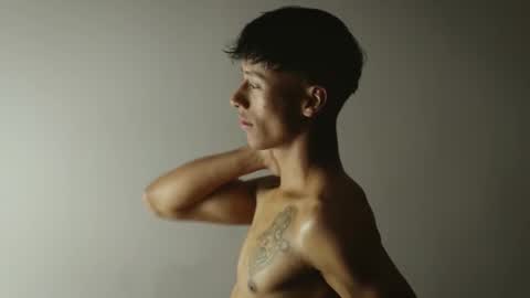 labrinthteasing online show from October 8, 12:11 pm