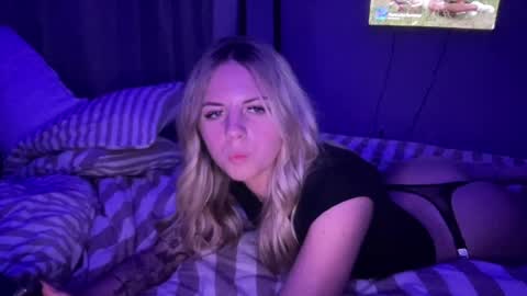 LACEY online show from June 12, 6:01 am