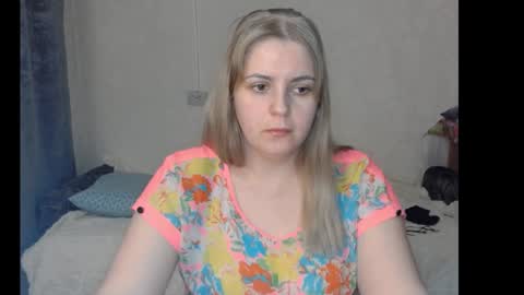 lady cute cat29 online show from January 23, 11:15 am