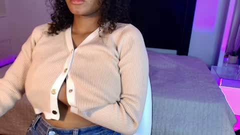 Karla - Instagram   lady karla1 online show from March 29, 10:22 pm