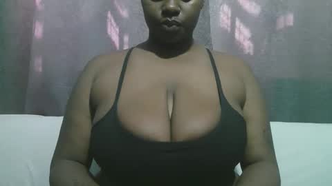 lady_dearra online show from October 8, 11:27 am