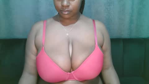 lady_dearra online show from March 9, 3:22 am