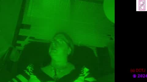 Delilah-Catherine online show from December 31, 12:43 am