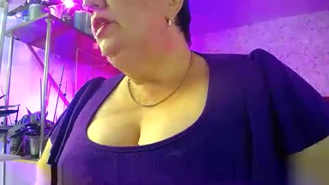 Lady Gloria online show from October 11, 11:48 am