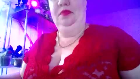 Lady Gloria online show from July 12, 8:17 am