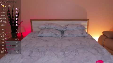 Krissy online show from October 22, 12:29 pm