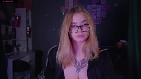 KENDALL  NATHANPVT IS OPEN online show from November 8, 12:52 pm