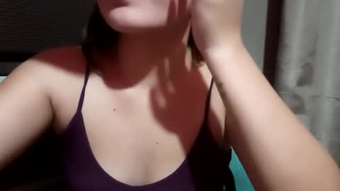 kitty online show from December 18, 8:20 am