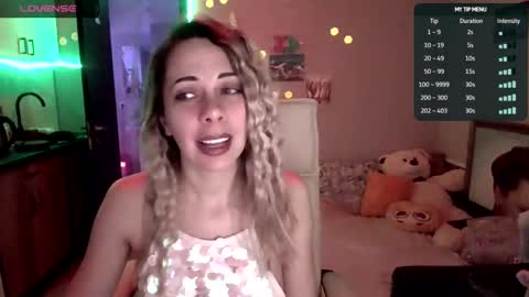 lady_smile69 online show from March 17, 3:44 am