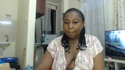 Maya online show from November 9, 12:47 am