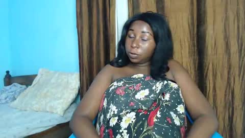 Snapshot of lady_twerky chatting on January 16, 8:57 pm Maya online show from January 16, 8:57 pm