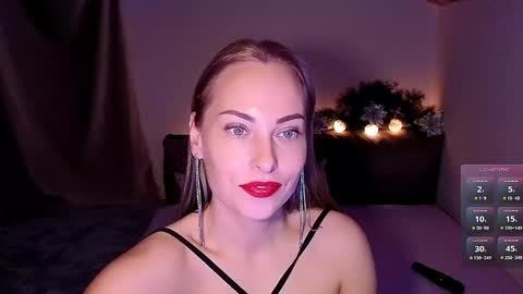 LadyAdele online show from December 28, 7:22 pm