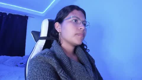 Snapshot of ladybrown_16 chatting on March 11, 3:14 am Lady online show from March 11, 3:14 am