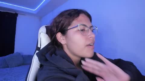  Lady  online show from November 3, 4:24 am