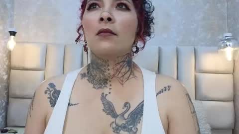 LadyMiaX online show from May 19, 3:24 am
