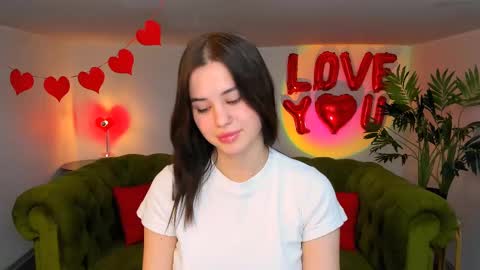 Amelia online show from March 11, 1:12 pm