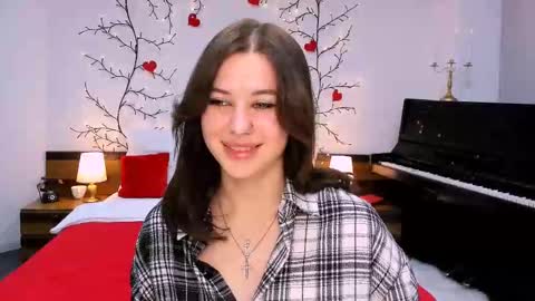 Amelia online show from March 7, 1:18 pm