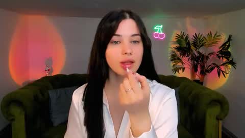 Amelia online show from September 9, 8:58 am
