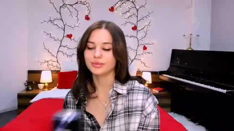 Amelia online show from March 7, 4:22 pm