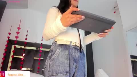 Laguna Blue online show from February 13, 12:00 pm