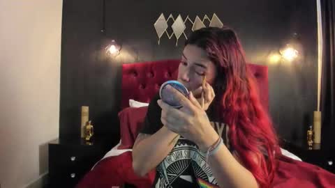 Laia  online show from September 29, 12:48 pm